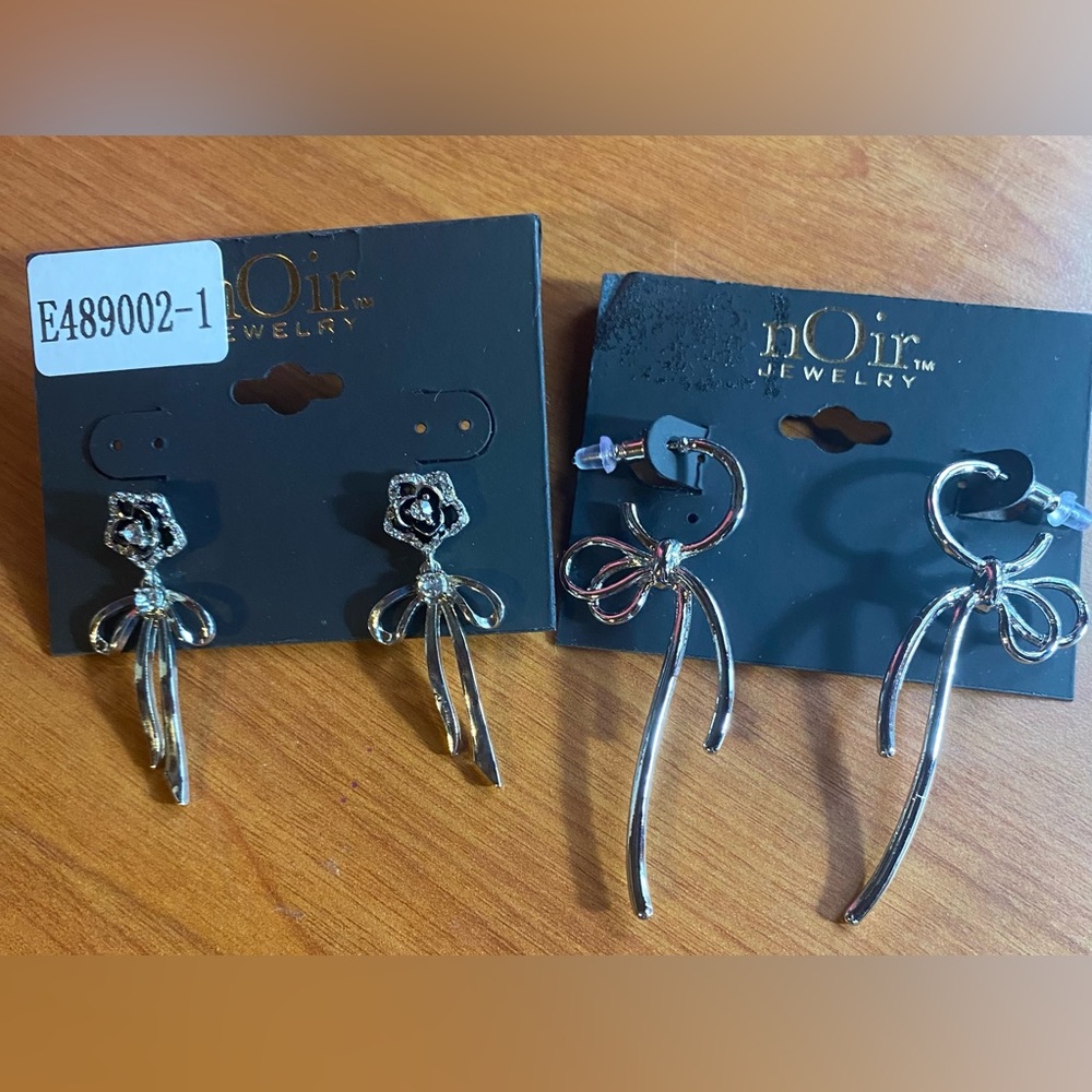 NOIR EARRING BUNDLE OF 2 PAIRS - Picture 1 of 4